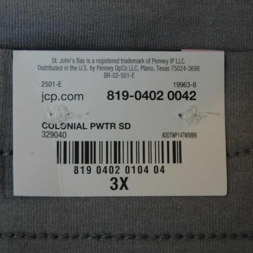 ST.JOHN'S BAY Woman Mid Rise Bermuda Short Plus 3X Gray NWT - Picture 4 of 5